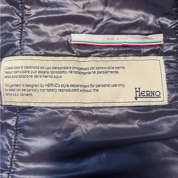 HERNO COAT IN LUXURY WOOL AND NYLON - Picture 11 of 12